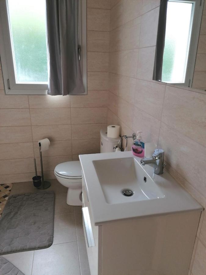 Chambre Et Table D'Hotes La Meule Poligny  Bagian luar foto